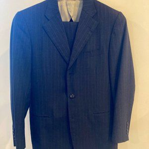 Classic Black Two Piece Chalkstripe/Pinstripe Business Suit / 2pc three button